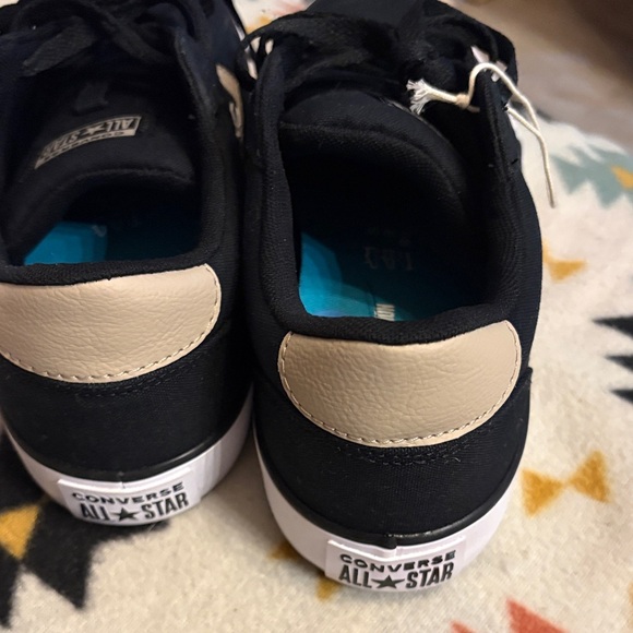 Converse Black and White Sneakers 10.5 men’s women’s 12 - Picture 4 of 7